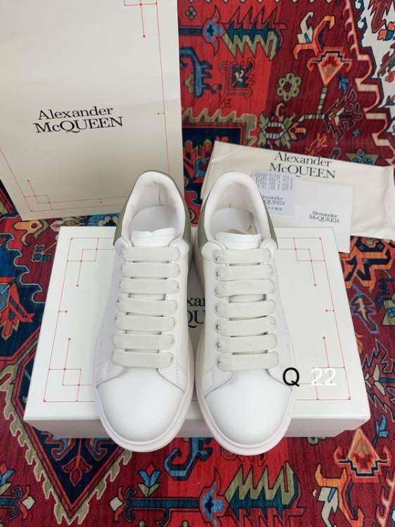Picture of Alexander McQueen Shoes _SKUAlexanderMcqueensz35-45SF0308443